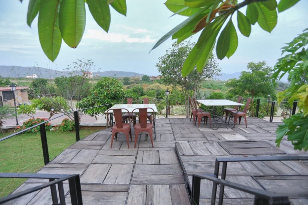 Palm-Valley-resort-Udaipur-1