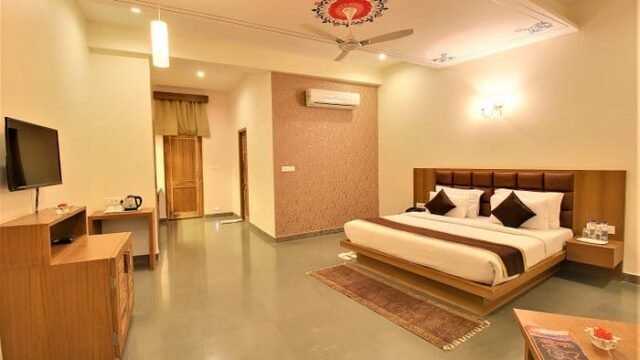 Palm-Valley-resort-Udaipur-3