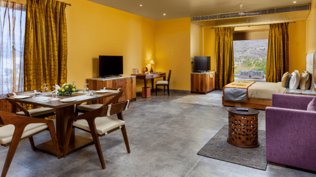 Sajjangarh-Suite-2