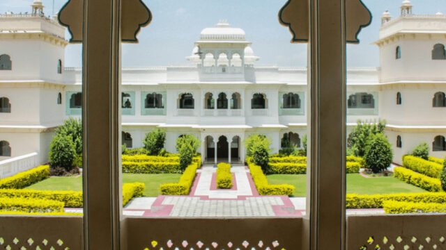 lake-nahargarh-palace.png3_