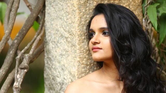 Photographer PHT010 – 10